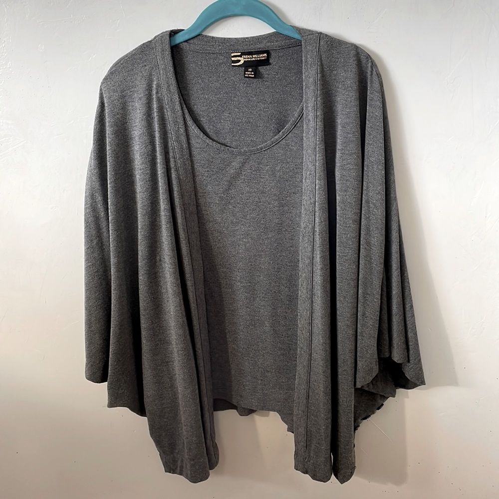 👓Serena Williams Cocoon Kimono Set